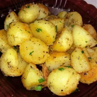 Batata Salteada com Coentros