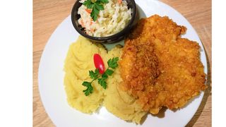 1 x chrupiący kurczak + 1 x sznycel drobiowy