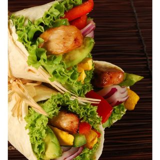 3 durum +2 patatas+2ud Allitas de pollo+1L coca cola