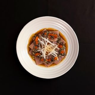 Sashimi de atún rojo