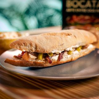 Bocadillo Nº8 + Refresco