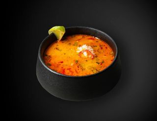 Суп Том Ям з куркою