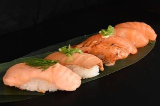 Salmon Love 6 (172g)