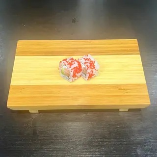 Uramaki tobiko (8 pz.)