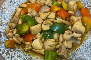 Pollo piccante辣子鸡