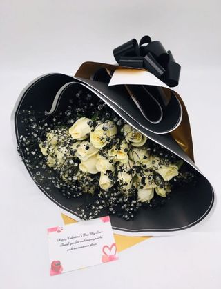 Black & White Bouquet