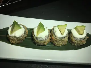 909. Hoso fruit avocado - 4 pezzi