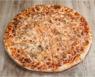 Pizza atún y cebolla