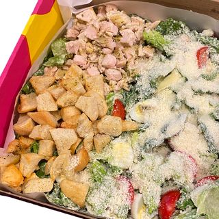 Салат Цезар з куркою (1 кг)