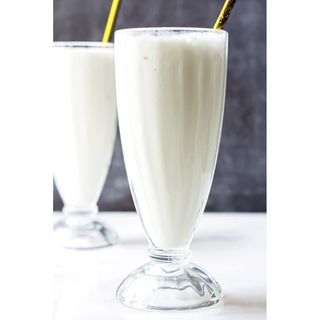 Vanilla milkshake
