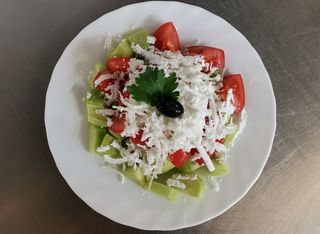 Шопска салата (100г)