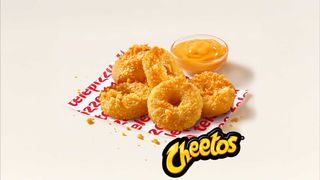 Anillos de Cheddar x Cheetos