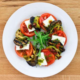 Салата Вкусът на лятото