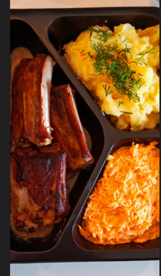 Żeberka w sosie własnym