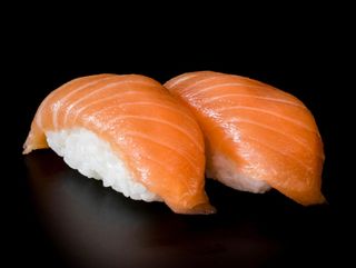 Nigiris de salmón  (2 uds.)