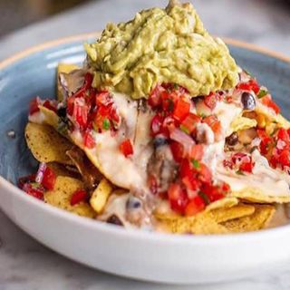 Nachos Con Su Chili De Carne