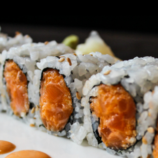 Spicy salmone Roll 8 pezzi 