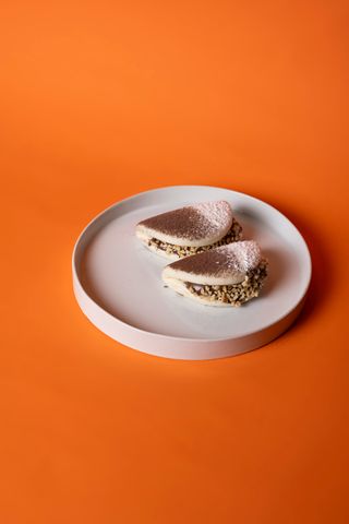 Bao vapore con Nutella e nocciole 2 pezzi