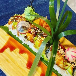 Uramaki Anguila (8 Pzs.)