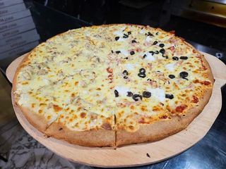 Pizza Ricca - Small