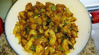 Jeera aloo gobi 