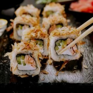233 - Uramaki tuna - 8 pezzi