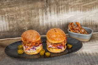 BURGER PULLED PORK