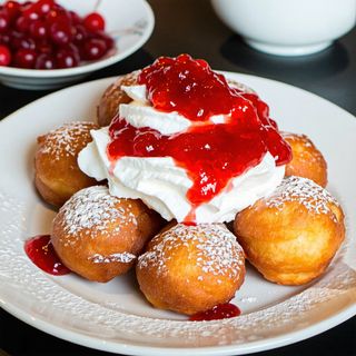 Papanași cu dulceață