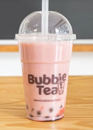 Bubble milk tea con polpa e perle a scelta piccolo