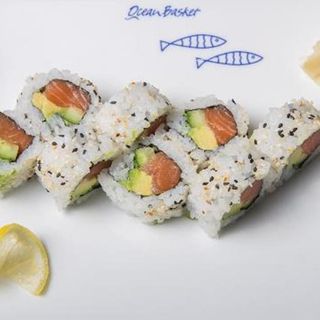California Roll (8pcs)