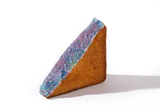 Ghost ube fizzz sando