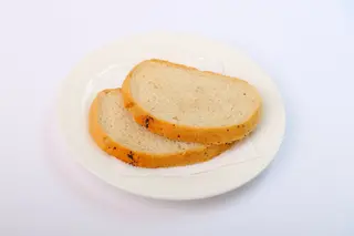 Хліб (1 шматок)