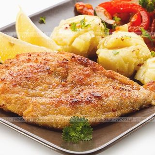 Ryba panga , ziemniaki, surówka, zupa