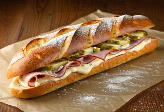 Panino prosciutto, carciofi e maionese