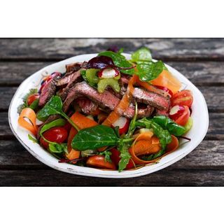 Chili BBQ Steak Salad