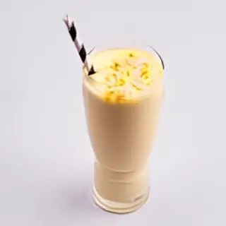 Mango lassi