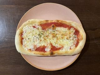 Pan pizza provolone