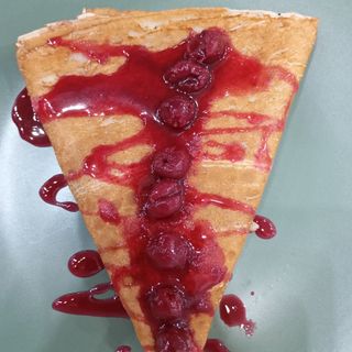 Satke palačinke sa Nutellom, plazmom i višnjom 300g