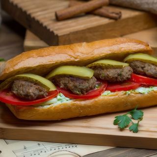 Bocadillo De carne picada ternera halal