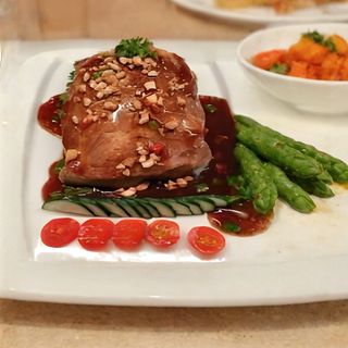 57. Costillas En Salsa Barbacoa