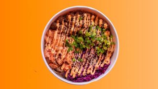 Kubełek Chingu z kurczakiem po koreańsku