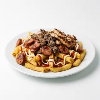 Salchipapas Mixta (Ración)