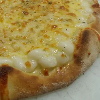 Pizza 4 Queijos 