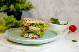 Туна сандвич