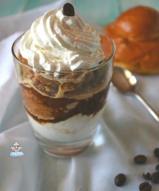 Granita di caffè con panna 