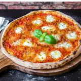Pizza Margarita (Mediana)