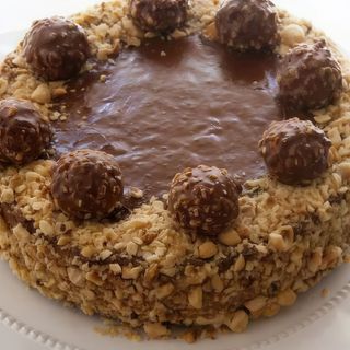 Tarta de Ferrero Rocher