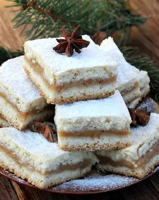 Pita od jabuka