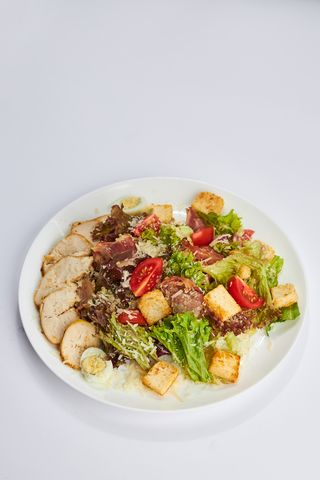 Салат Цезар (230г)