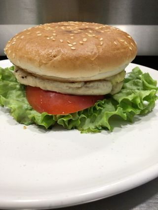 Чізбургер курячий 